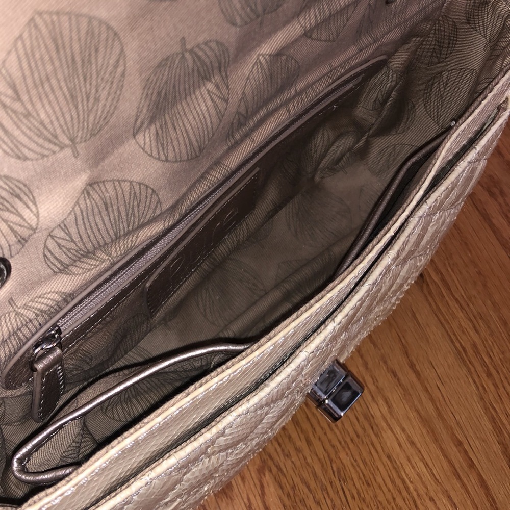 Pure Collection Quilted Purse - Picture 7 of 9